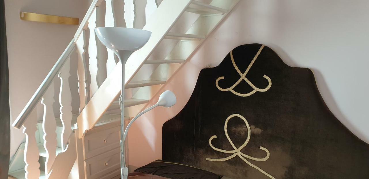 Florence Style Residence Luaran gambar